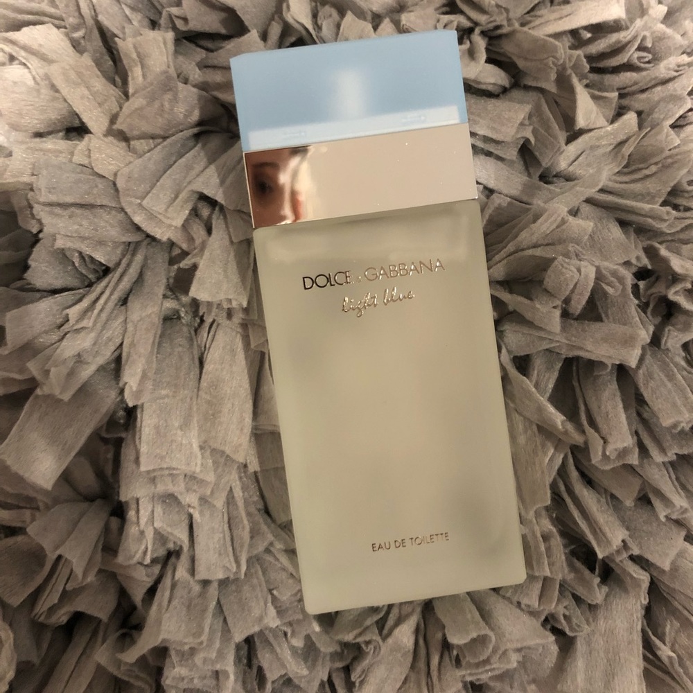 Dolce & Gabbana light blue purfume